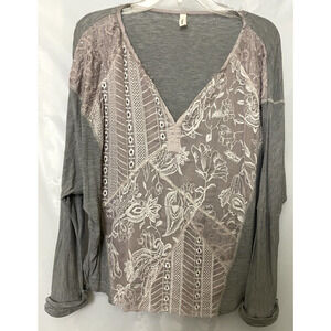 Anthropologie TINY Top Blouse Size M Embroidered Sequin Lace Hazel Dolman